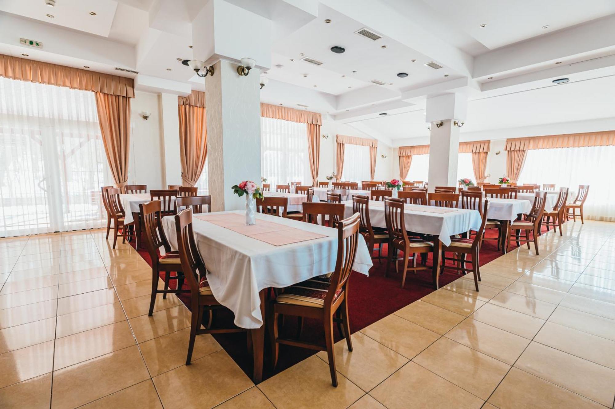 Hotel Metropol Băile Felix Zewnętrze zdjęcie